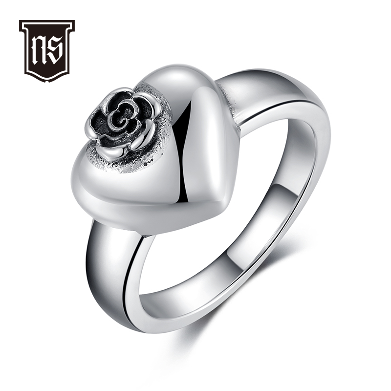 爱心玫瑰戒指