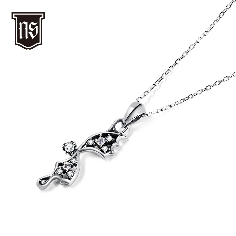 蝴蝶翅锆石吊坠