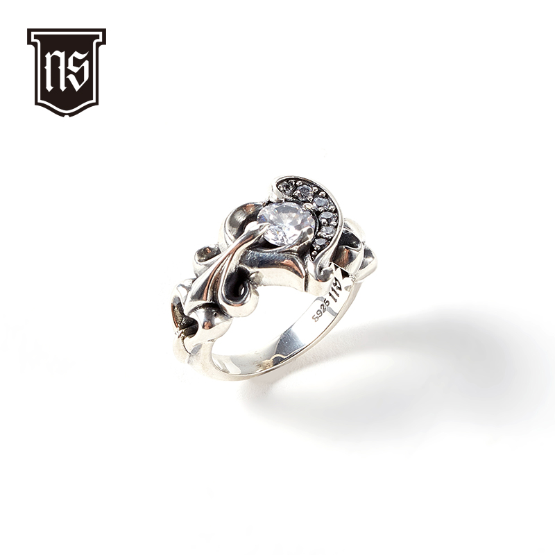 花式心形锆石戒指