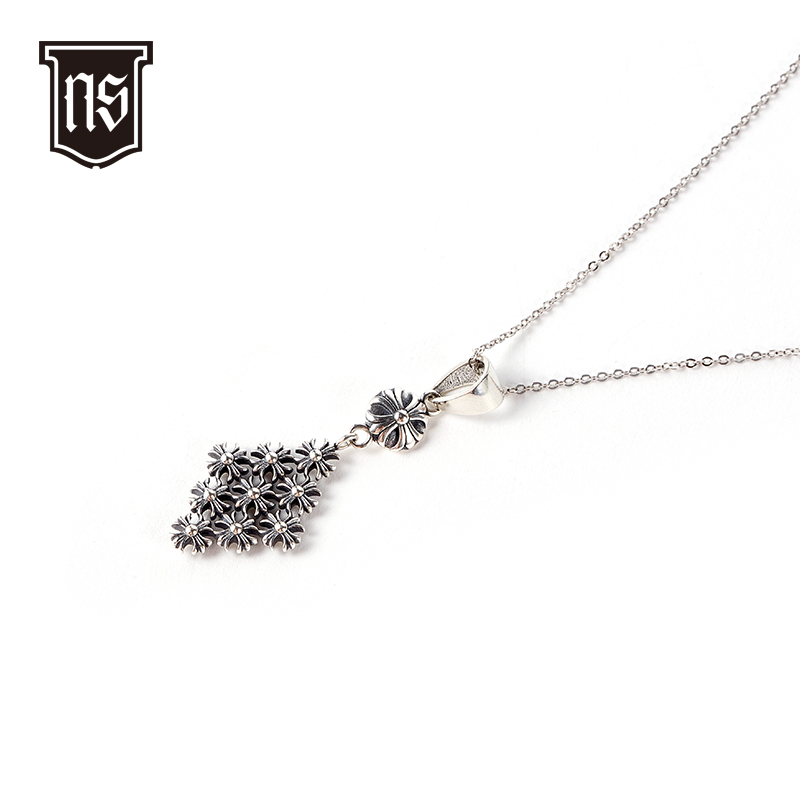 MB十字盾牌吊坠