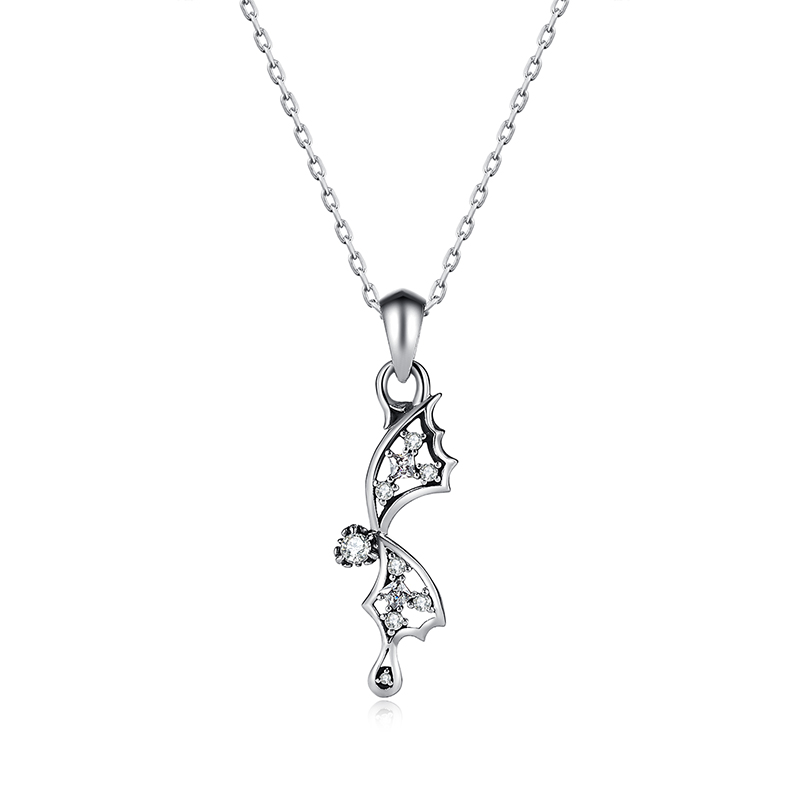 蝴蝶翅锆石吊坠