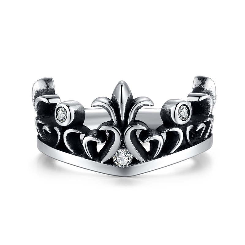 皇冠锆石戒指